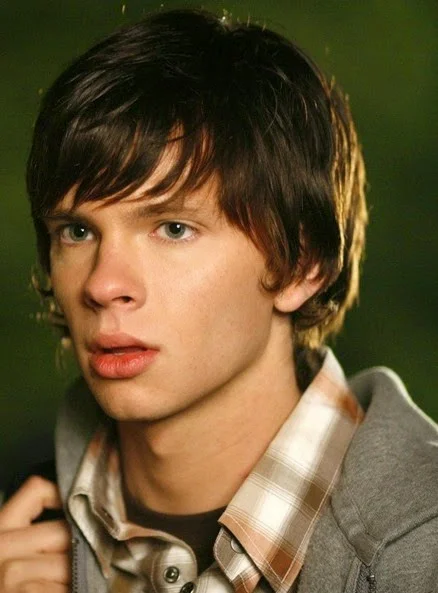 FLASH Casts DEXTER Alum As 2nd TRICKSTER