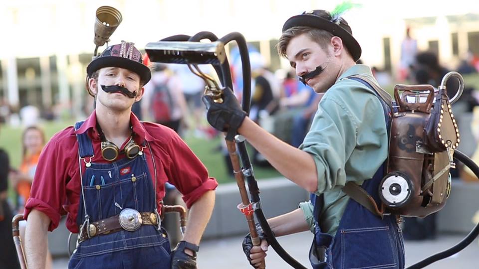 Cosplay Boy of The Week #109 (Steampunk Super Mario Bros)