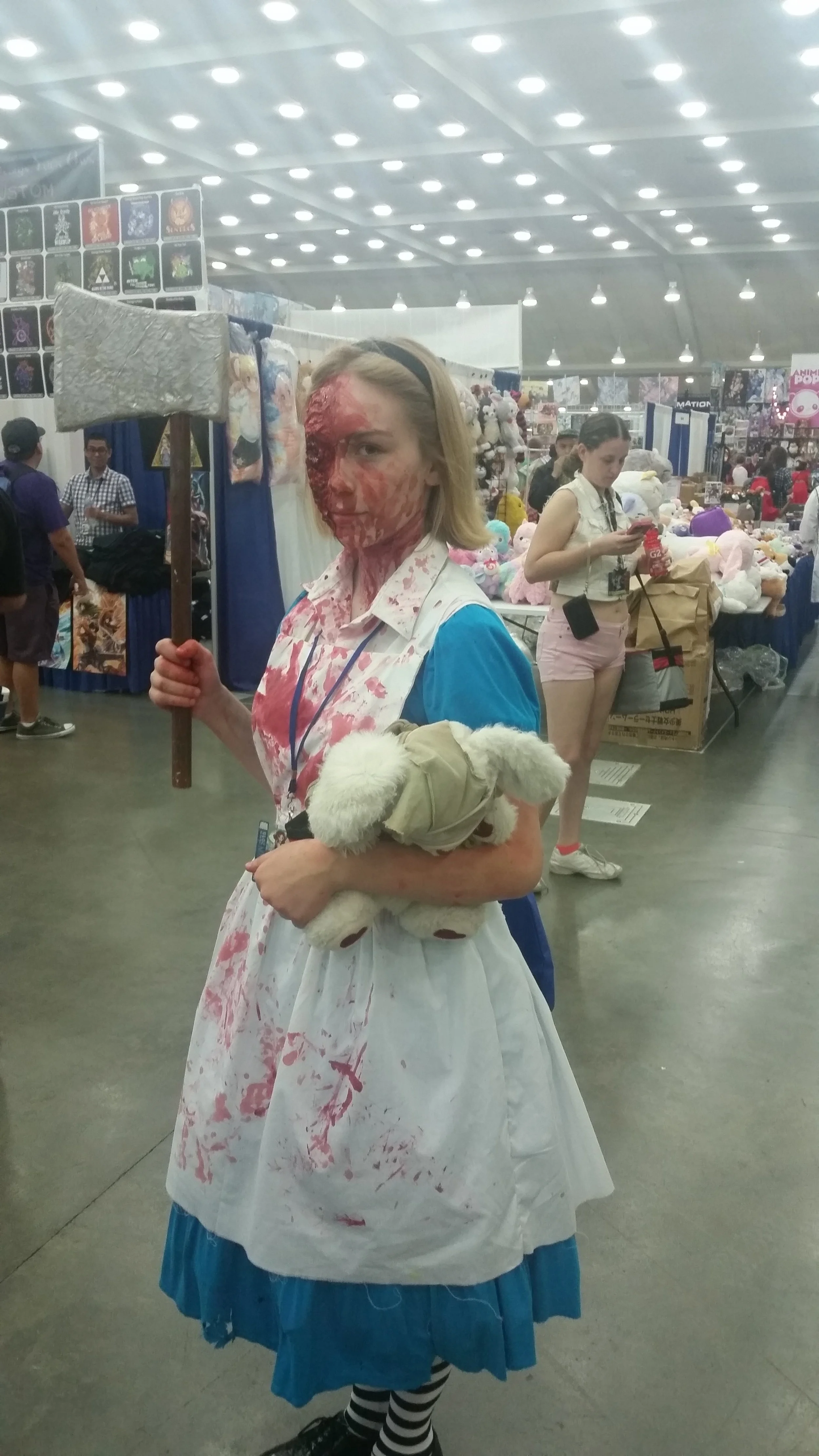 Cosplay Girl Of The Week #127 (Bloody Alice)