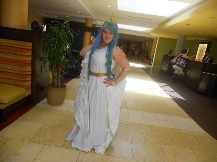 Let's Talk Cosplay with Rosey Red Cosplay!