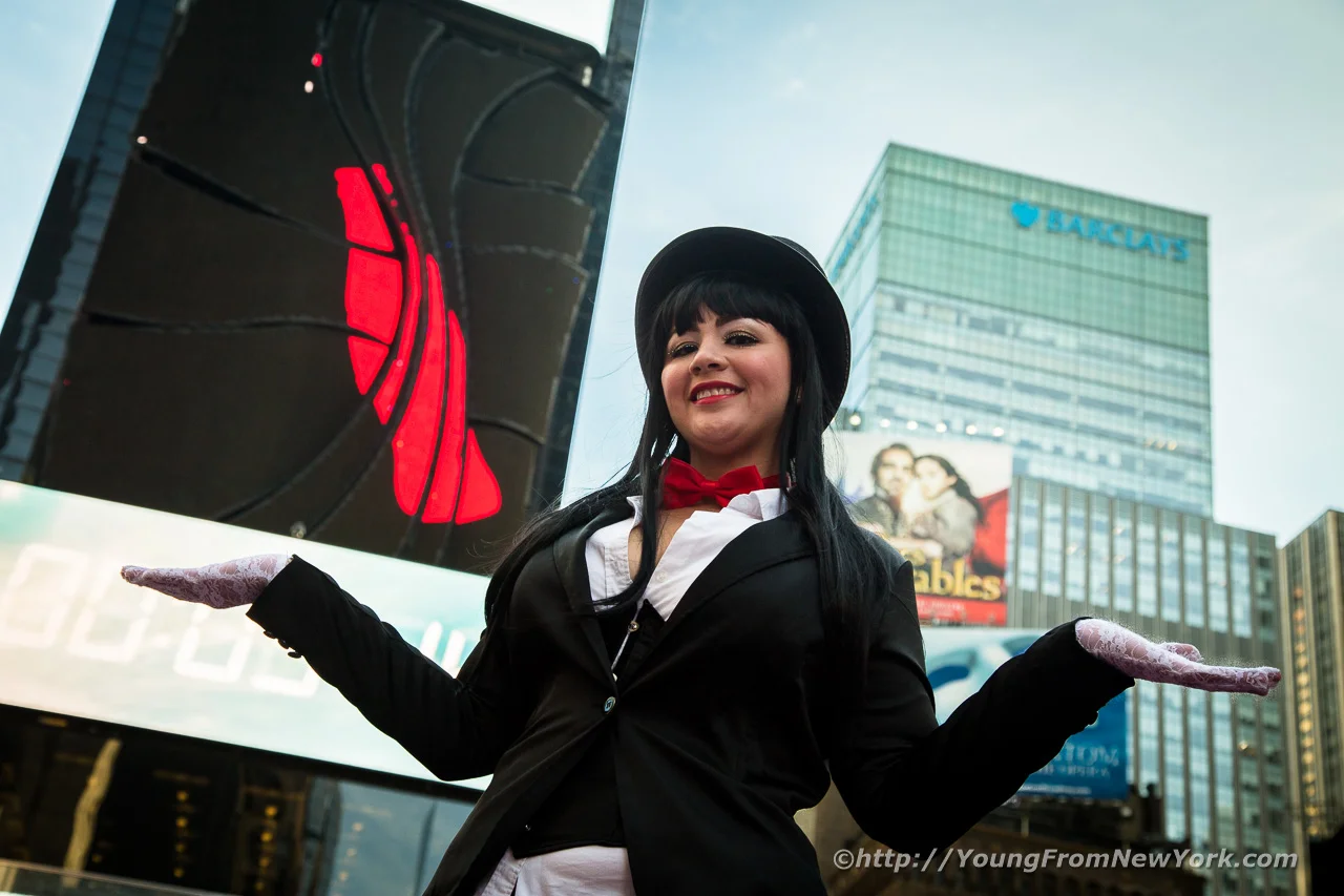Cosplay Girl of the Week #135 (Zatanna)