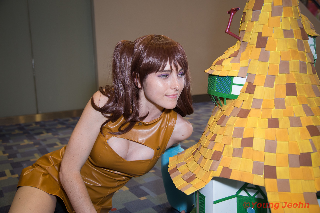 180811_Cosplay_GiantGirl016_1280mk.jpg