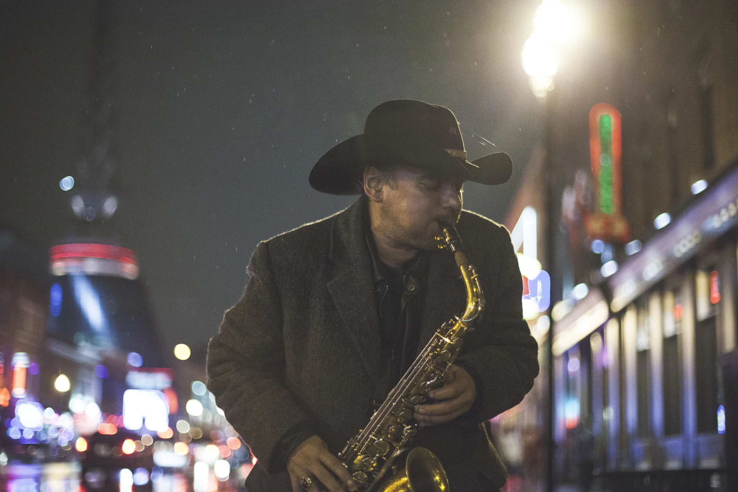 saxPlayer.jpg