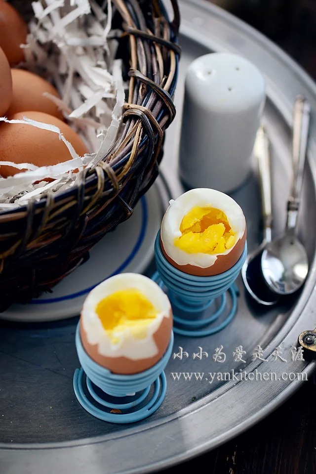 七分溏心煮蛋