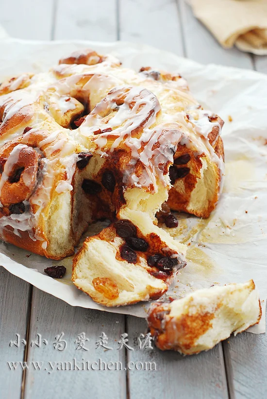 肉桂葡萄干汤种面包