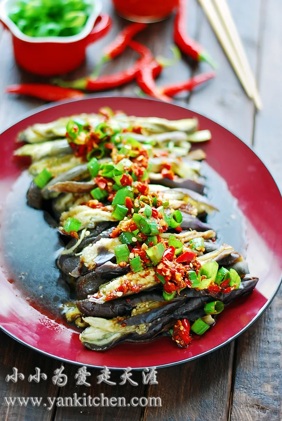 手撕剁椒拌茄子