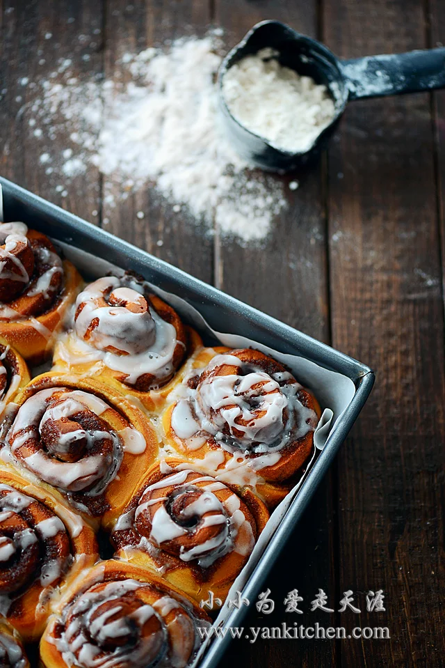 肉桂红糖面包卷