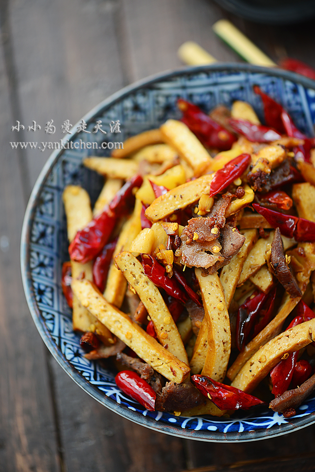 Stir-fried Pork and Dried Tofu