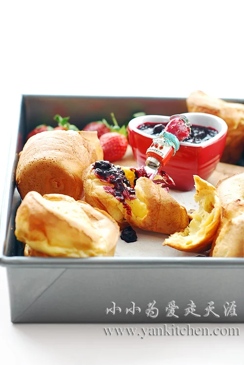 脆薄空心松饼(Popovers)