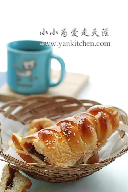 杏酱葡萄干汤种面包