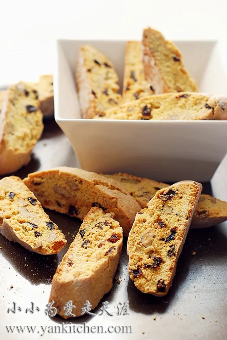 意式葡萄干核桃仁脆饼
