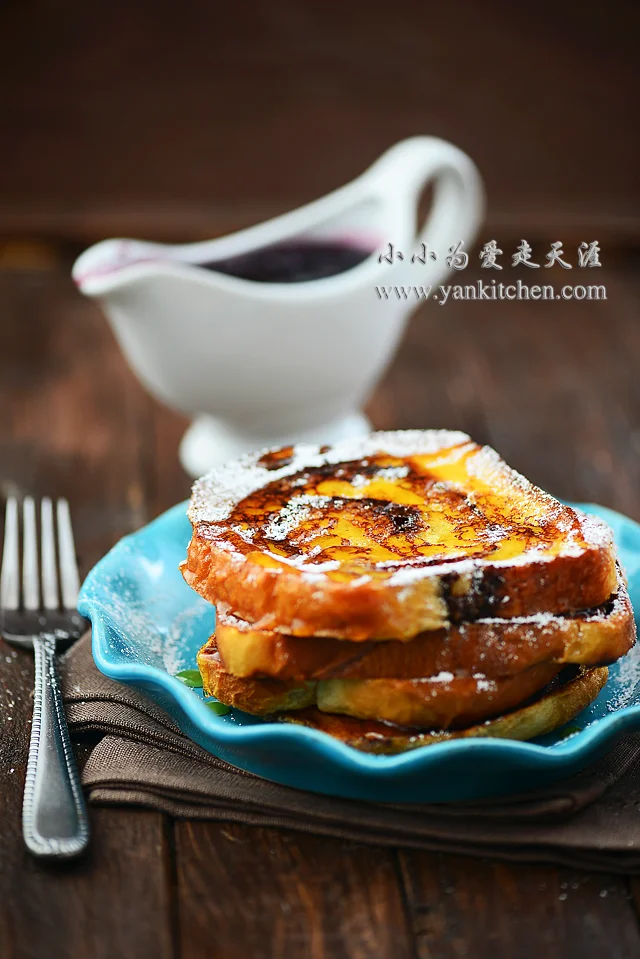 Cinnamon Swirl French Toast with Blueberry Sauce