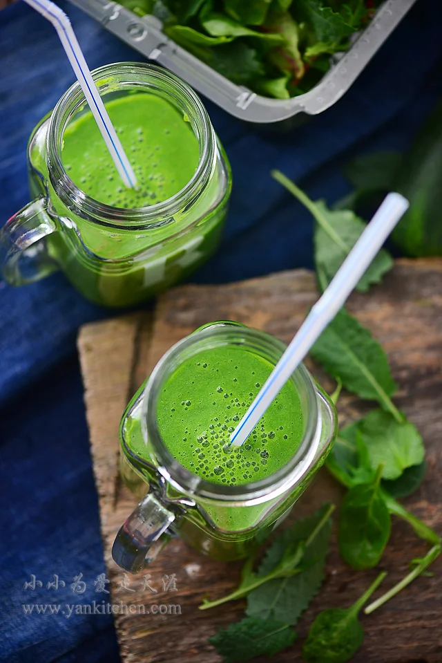 绿色蔬菜水果沙冰