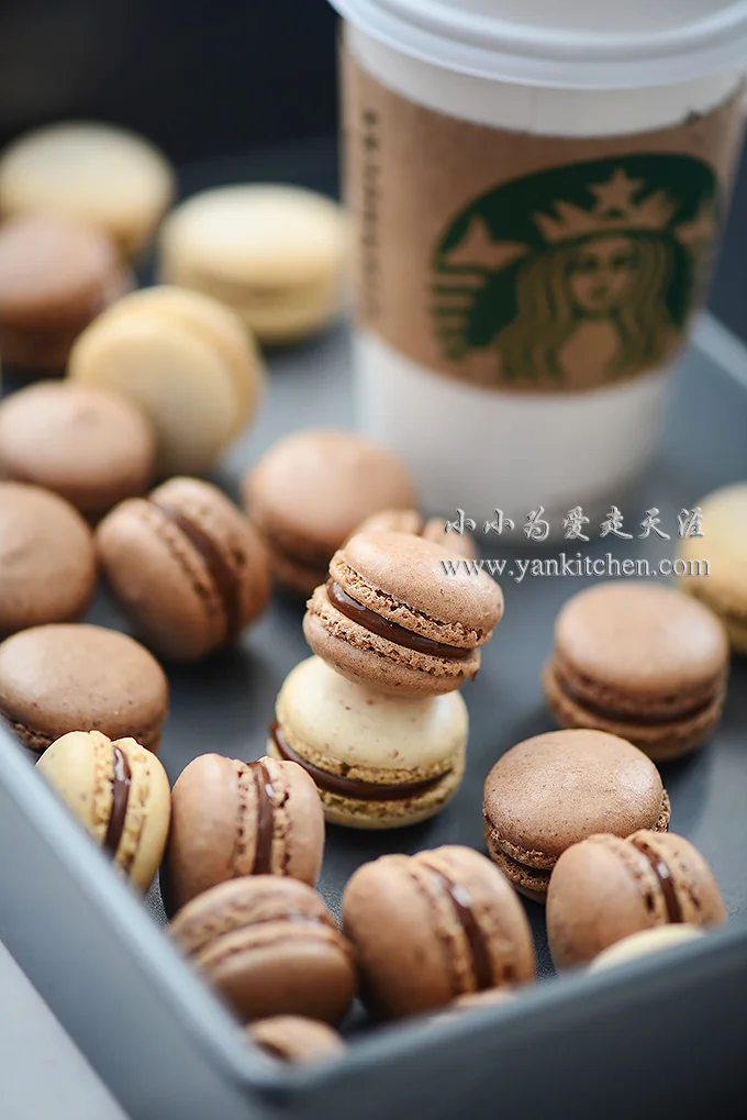 Coco Macarons