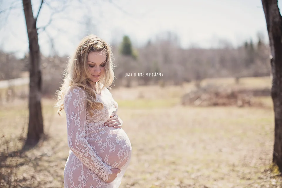 Light of Mine Photography. Combining the art of photography with the miracle of life. Specializing in maternity, birth and newborn photography. Serving upstate and CNY (Syracuse NY, Clay NY, Rome NY, Oneida NY, Oswego NY, Watertown NY, Fortdrum NY, Camden NY, Pulaski NY, Utica NY and surrounding areas)