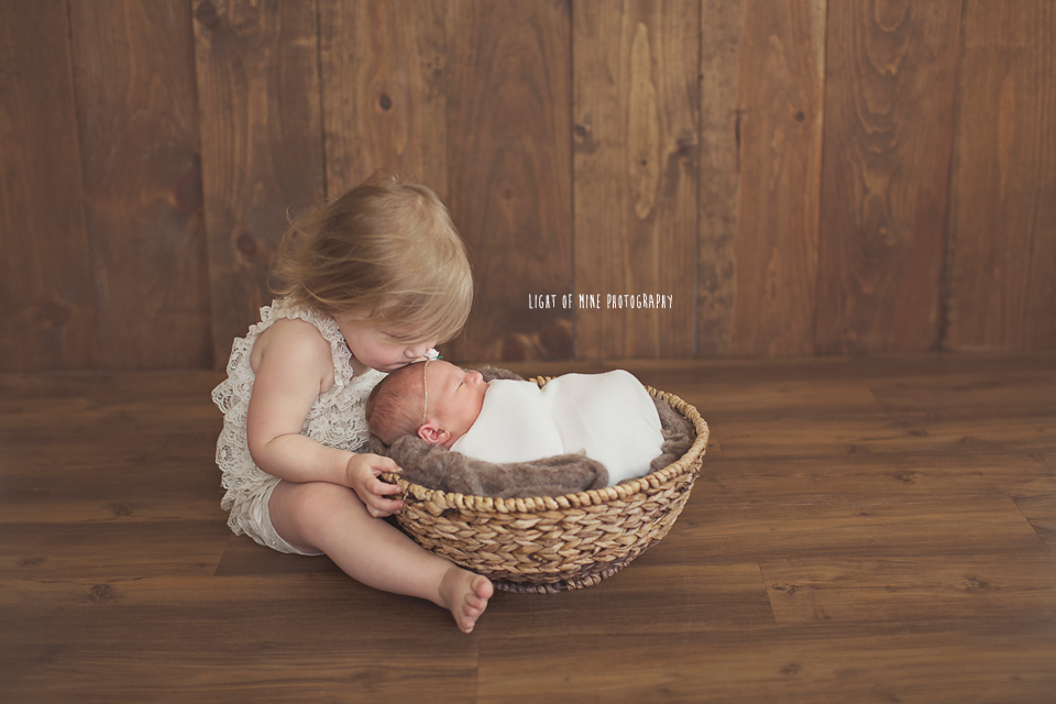 Syracuse NY Newborn Photographer