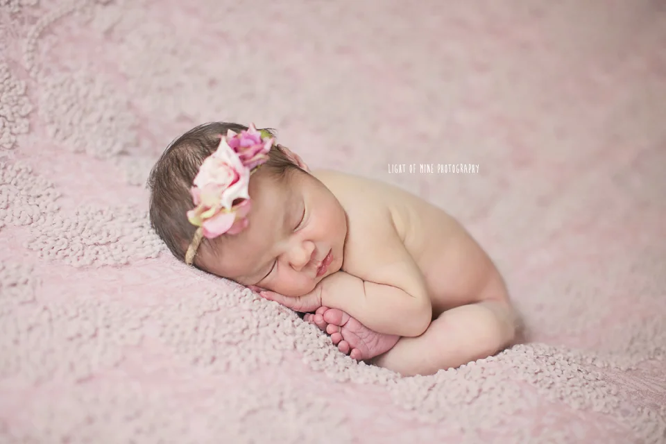 Syracuse NY Newborn Photographer