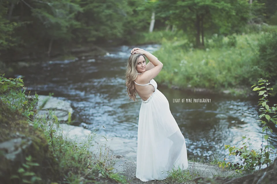 Syracuse NY Maternity Photographer