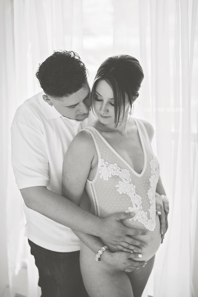 Syracuse NY maternity photographer