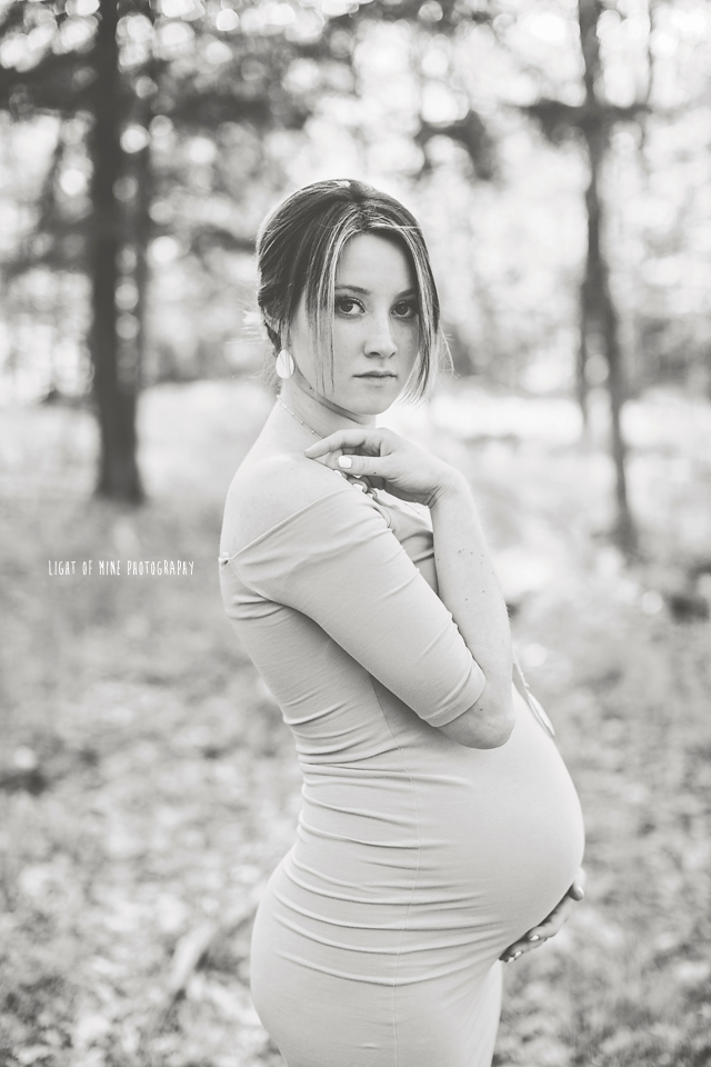 Upstate NY maternity photographer