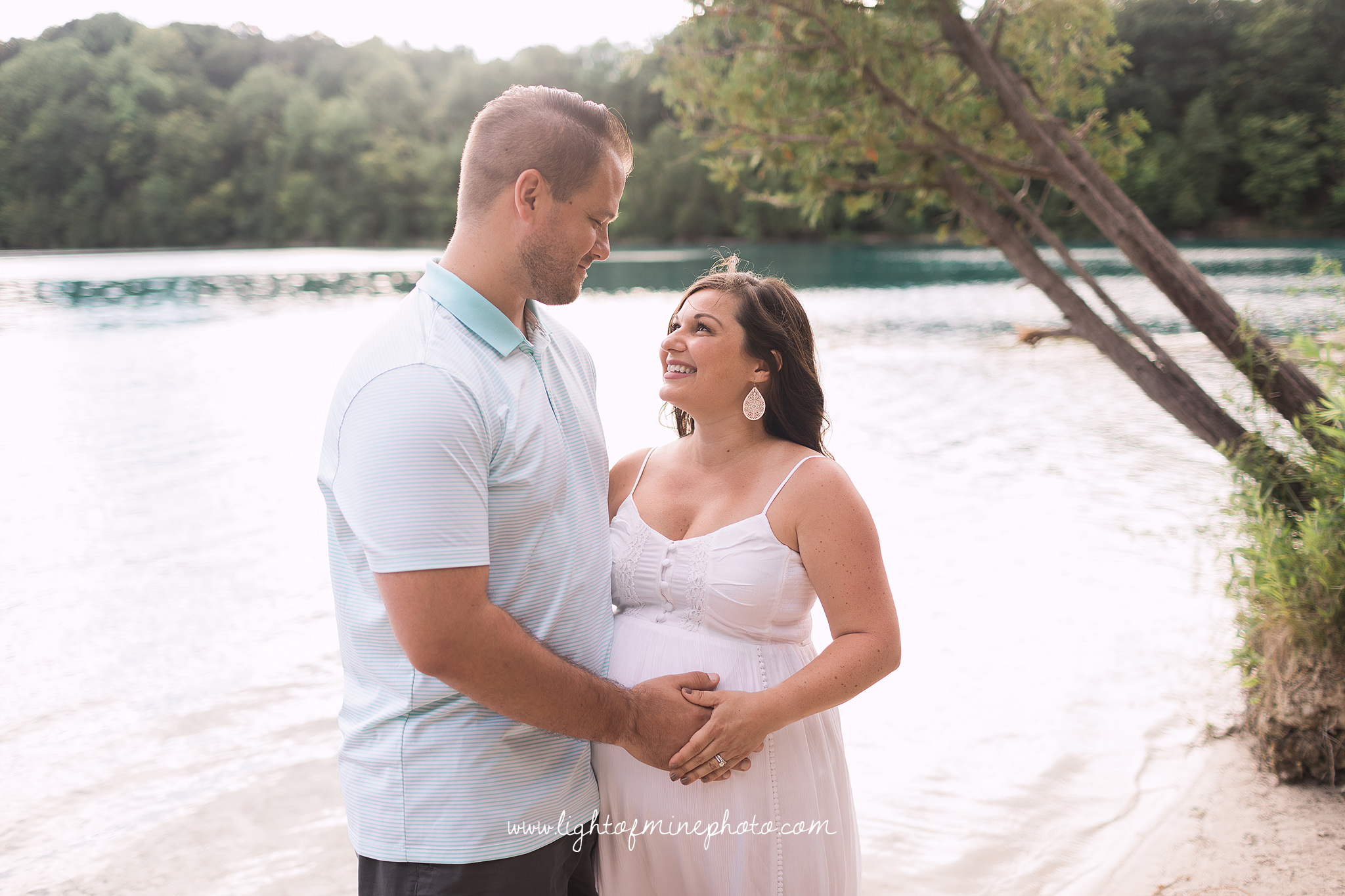 Syracuse NY Maternity photographer