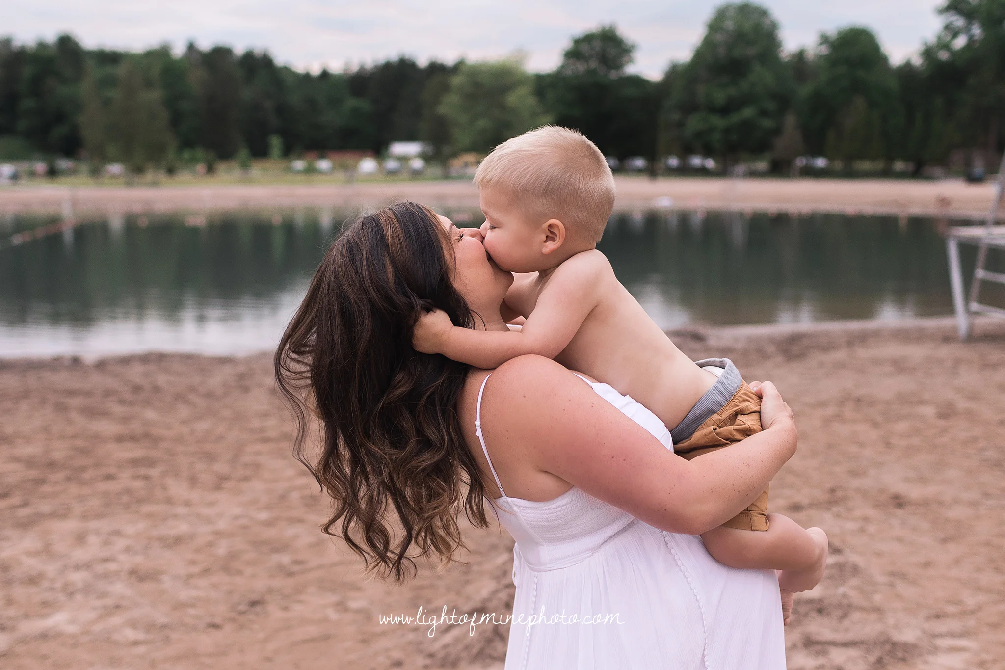 Utica NY Maternity photographer