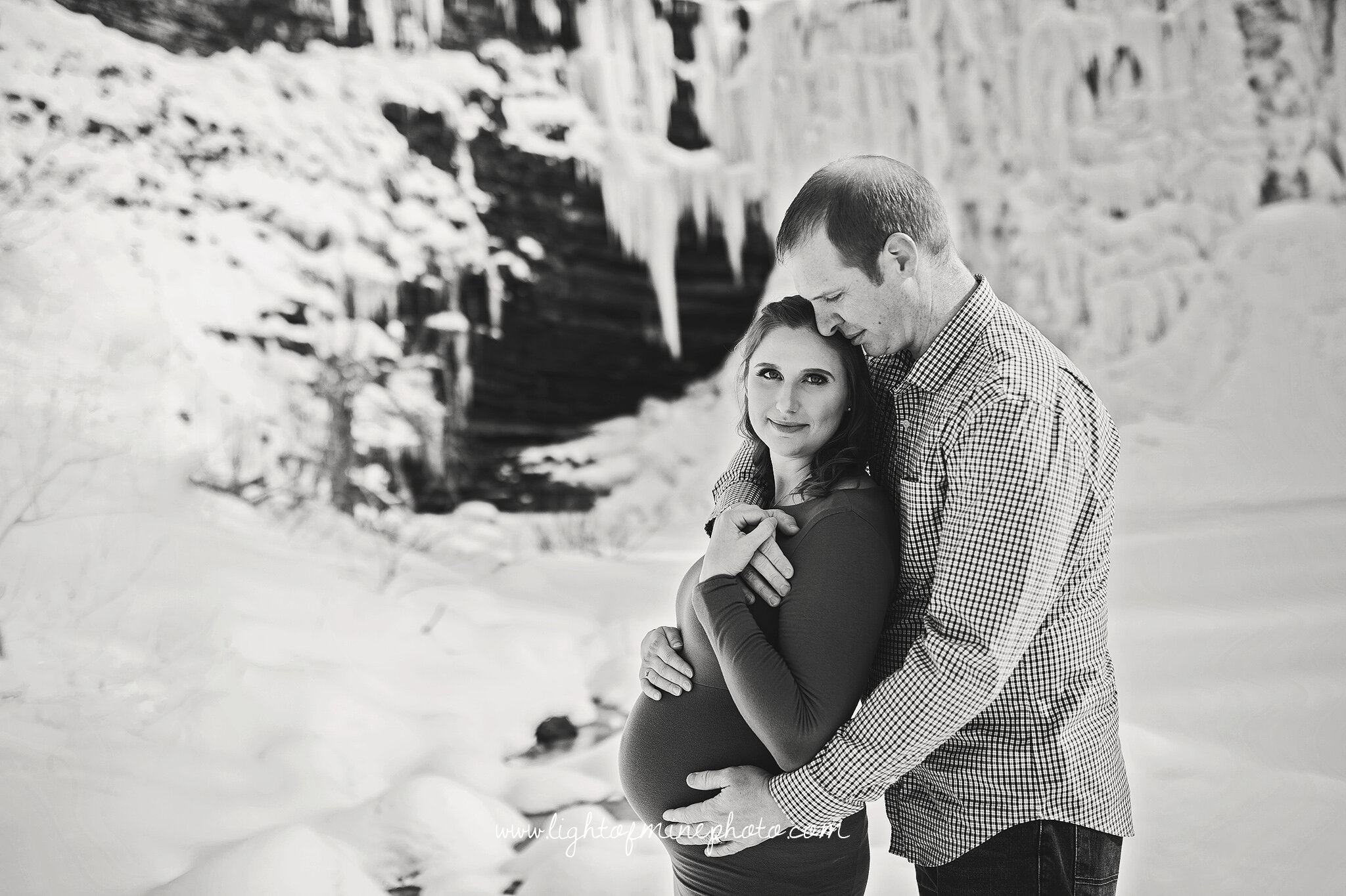 Syracuse NY Maternity Photographer