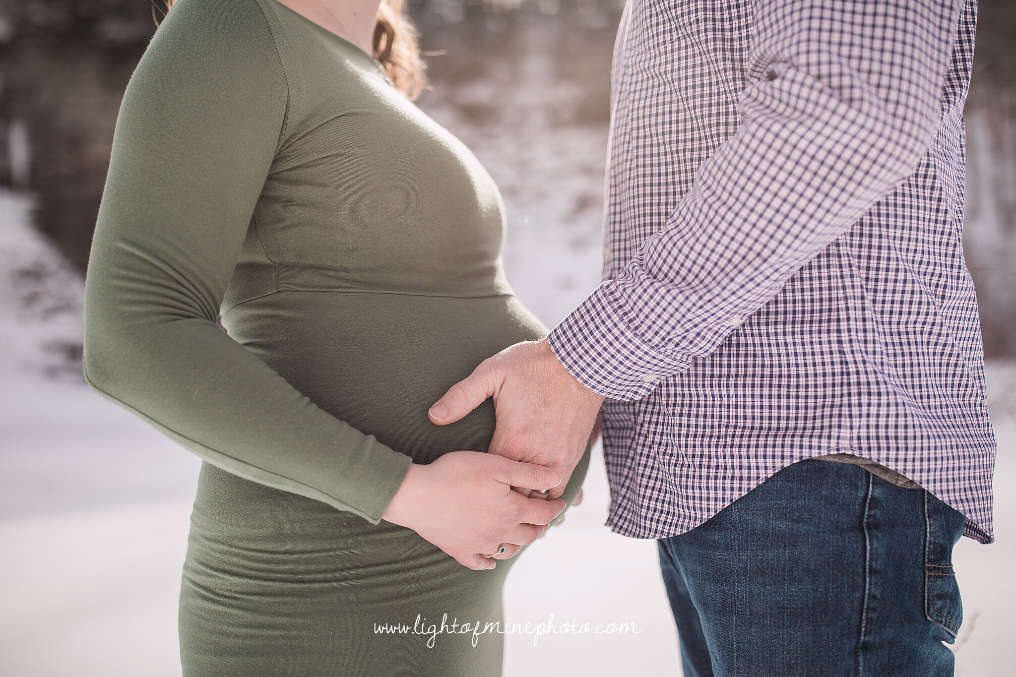 Rome NY Maternity Photographer