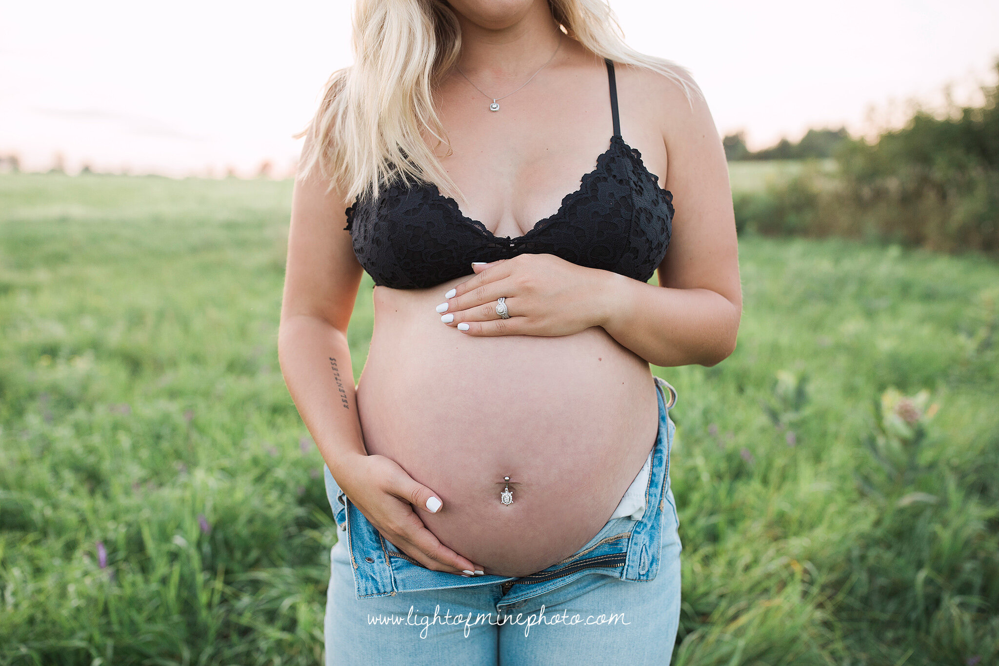 Johnson City TN Maternity photographer