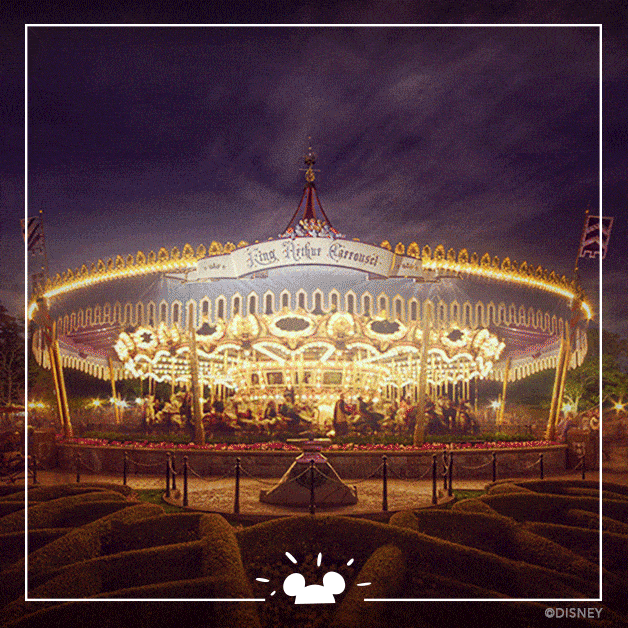 Carrousel_Cinemagraph_1x1-min.gif