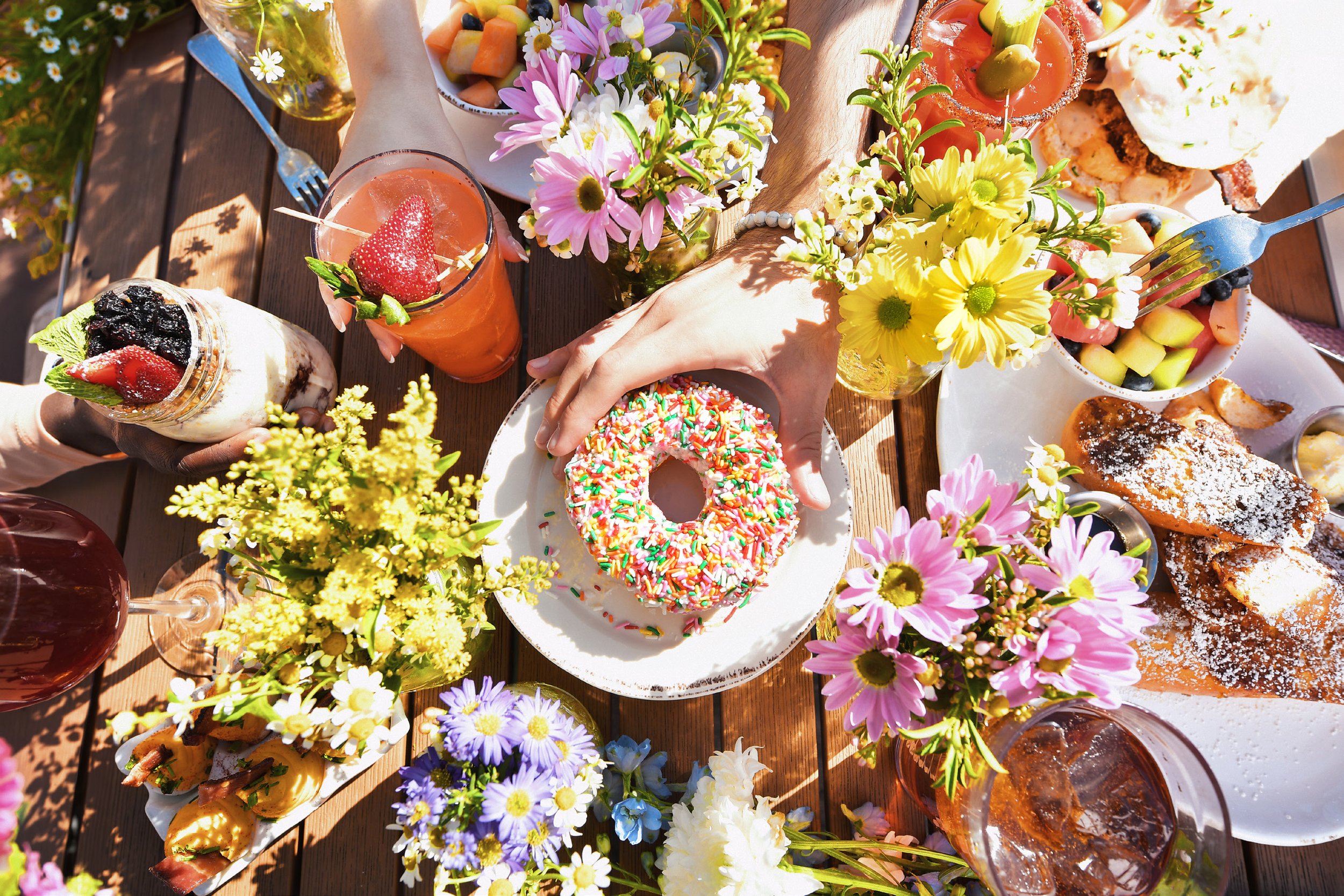 092823_DS_SPRING2023_BATCH_1a_R3_Donuts.jpg
