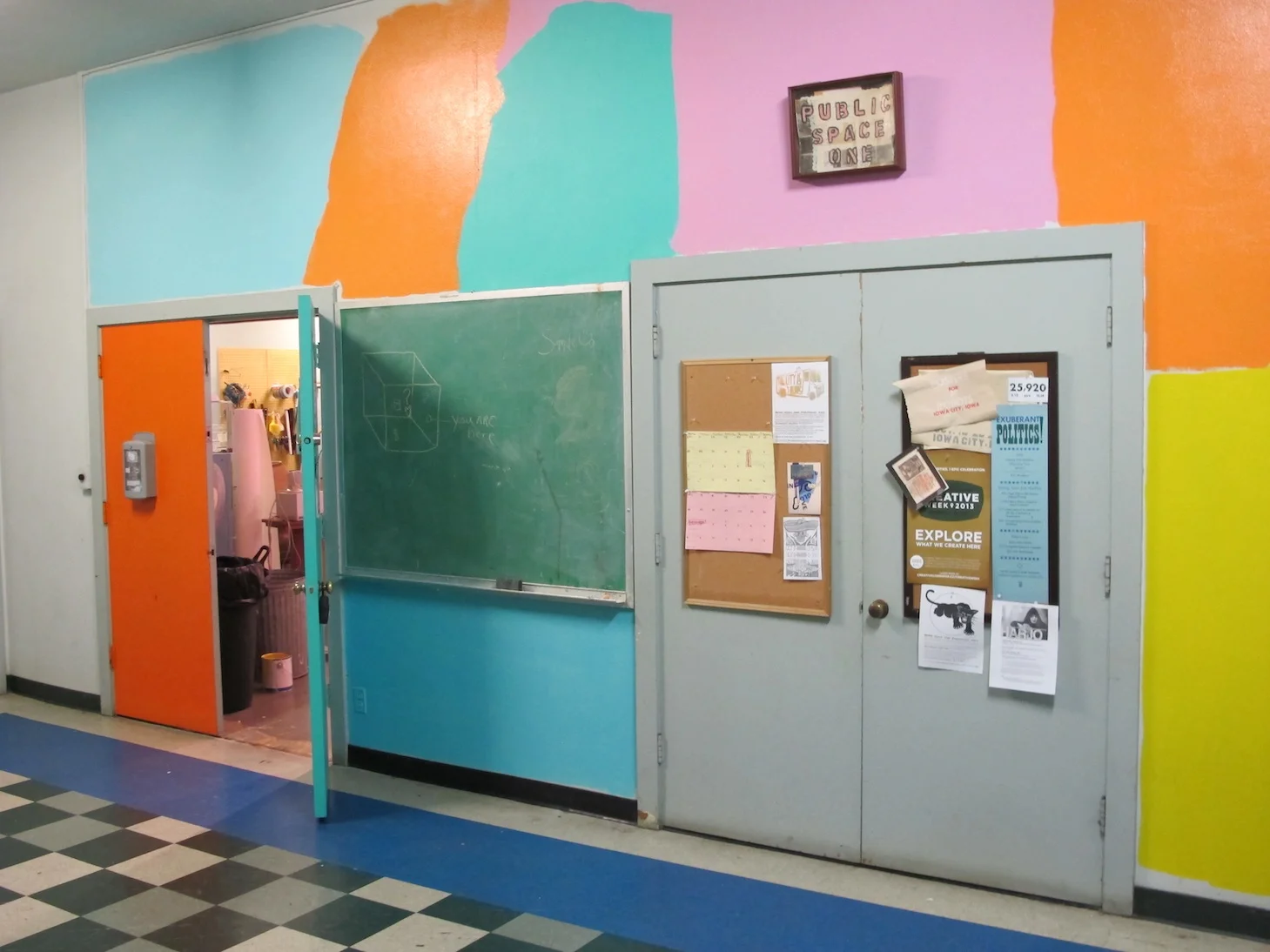 one of the earlier paint jobs in the Wesley space