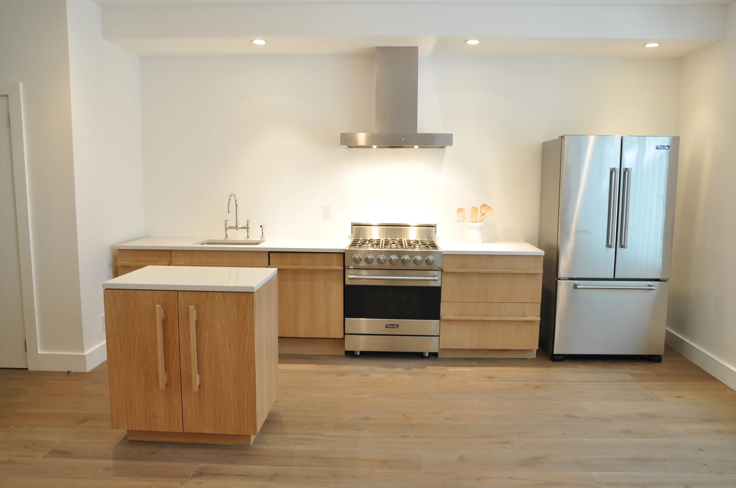 Custom kitchen in white oak