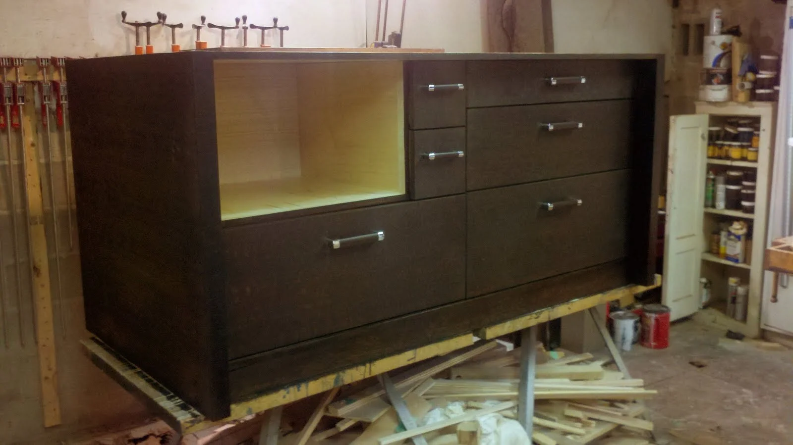 kitchen island Sinotique.jpg