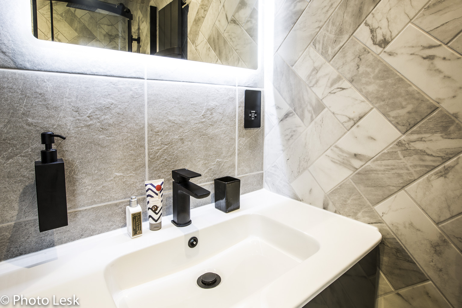Bathroom Web-18.jpg