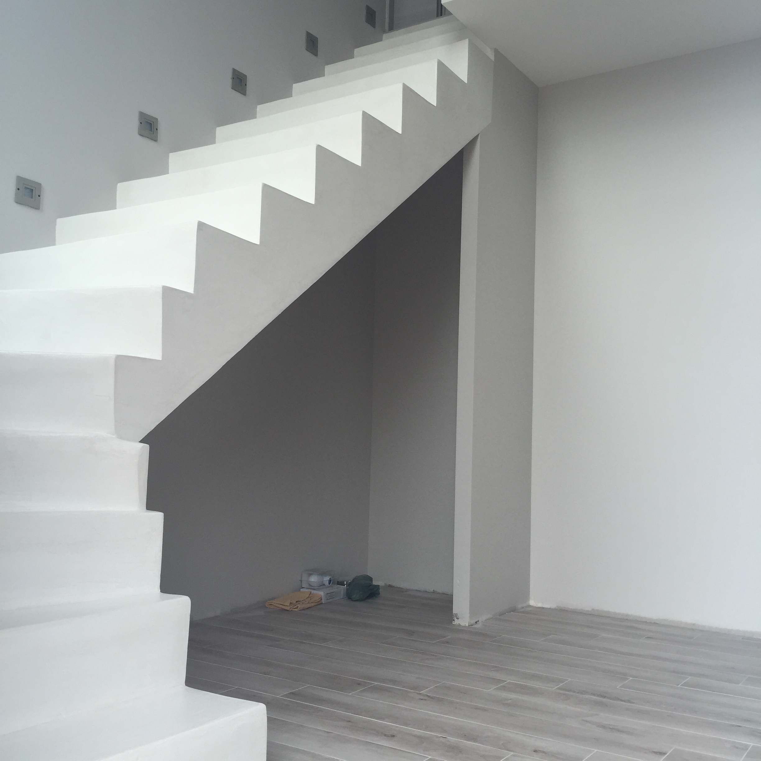 escalier-béton ciré-metz-lorraine-matiere et maison