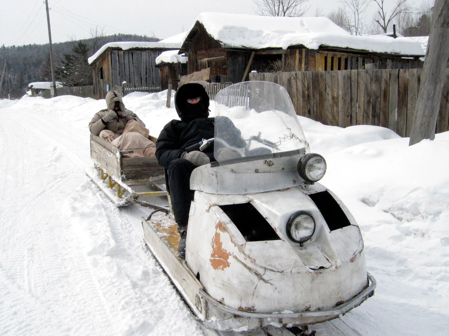 16-Snow-Mobile-WEB.jpg