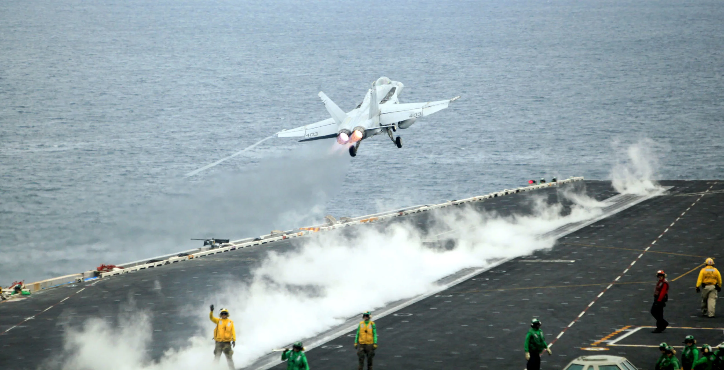Stennis_11252012ca_2002.jpg