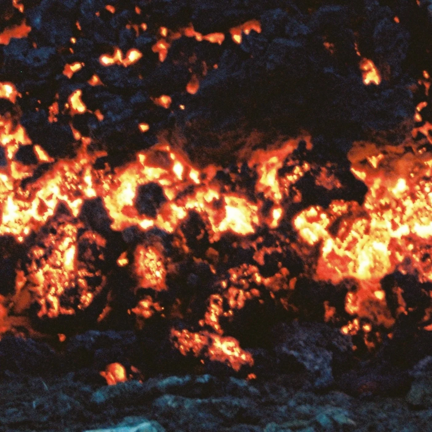 active lava.JPG