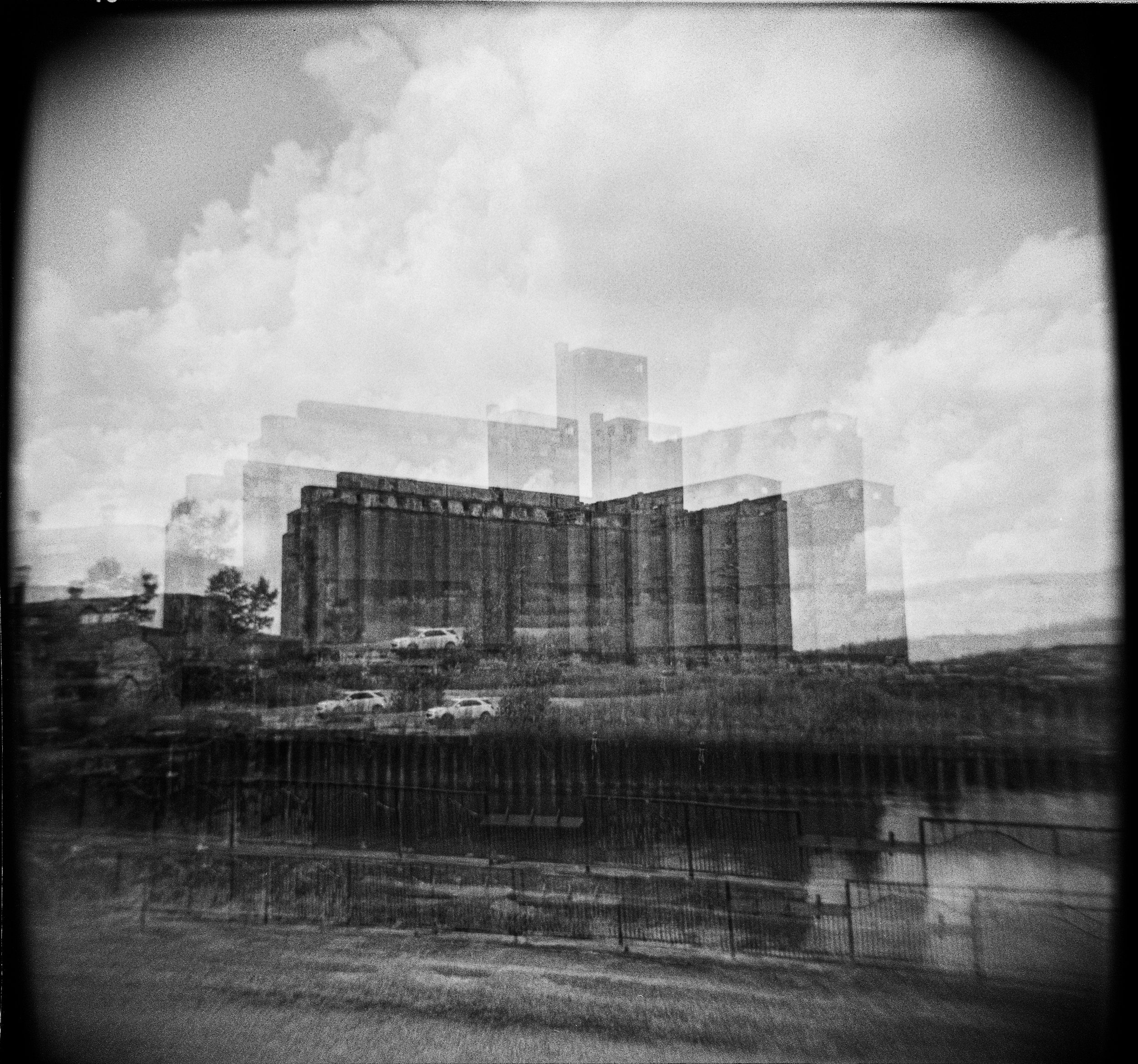 2019_Holga_DamenSilos_01008-Edit.jpg