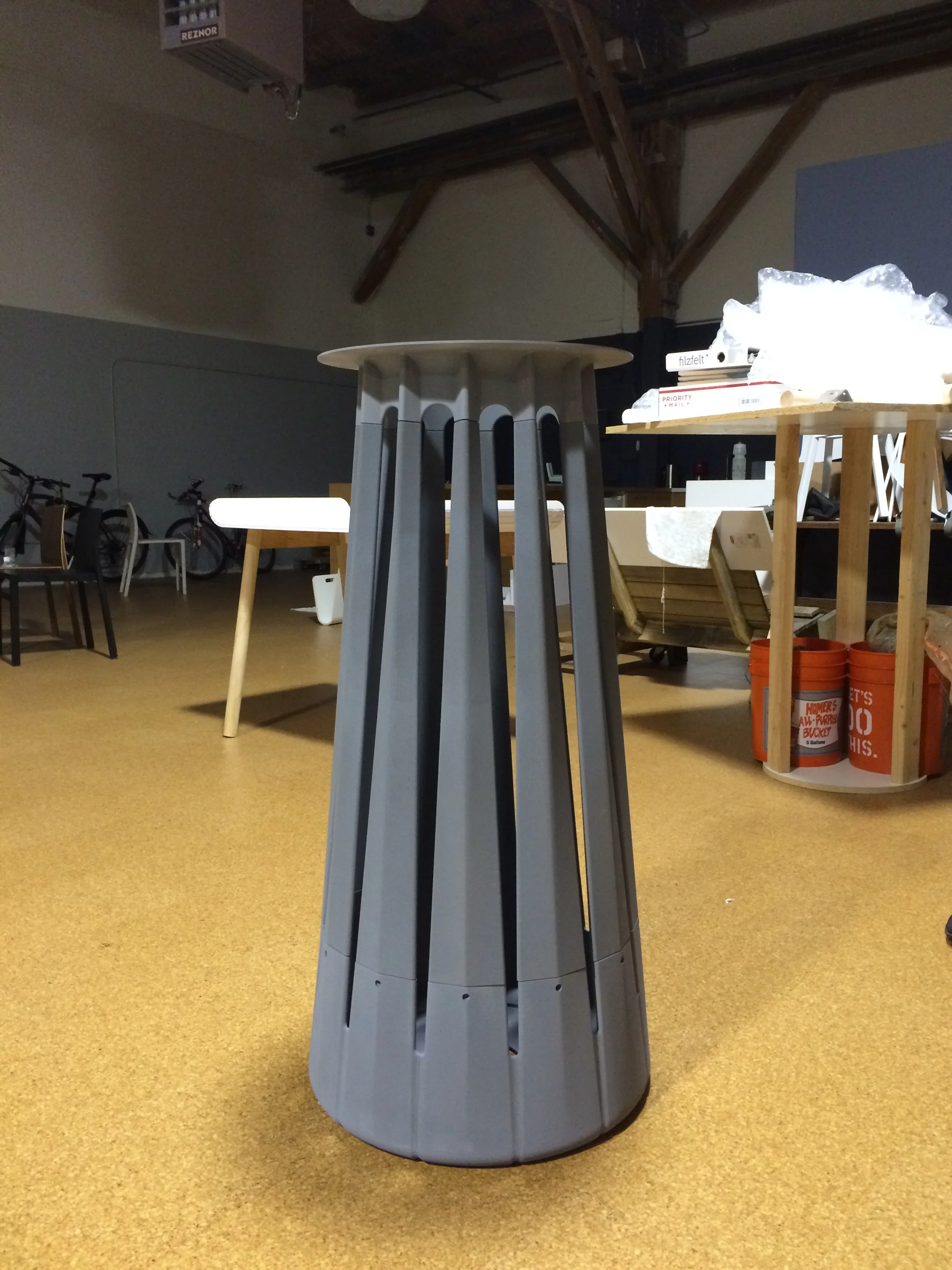  Assembled full scale foam model. 