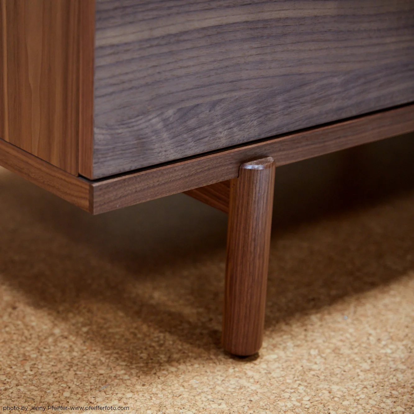  Detail of leg and case intersection.&nbsp; 