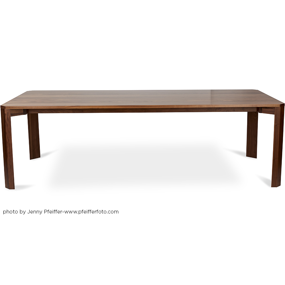 Pier Table in walnut 