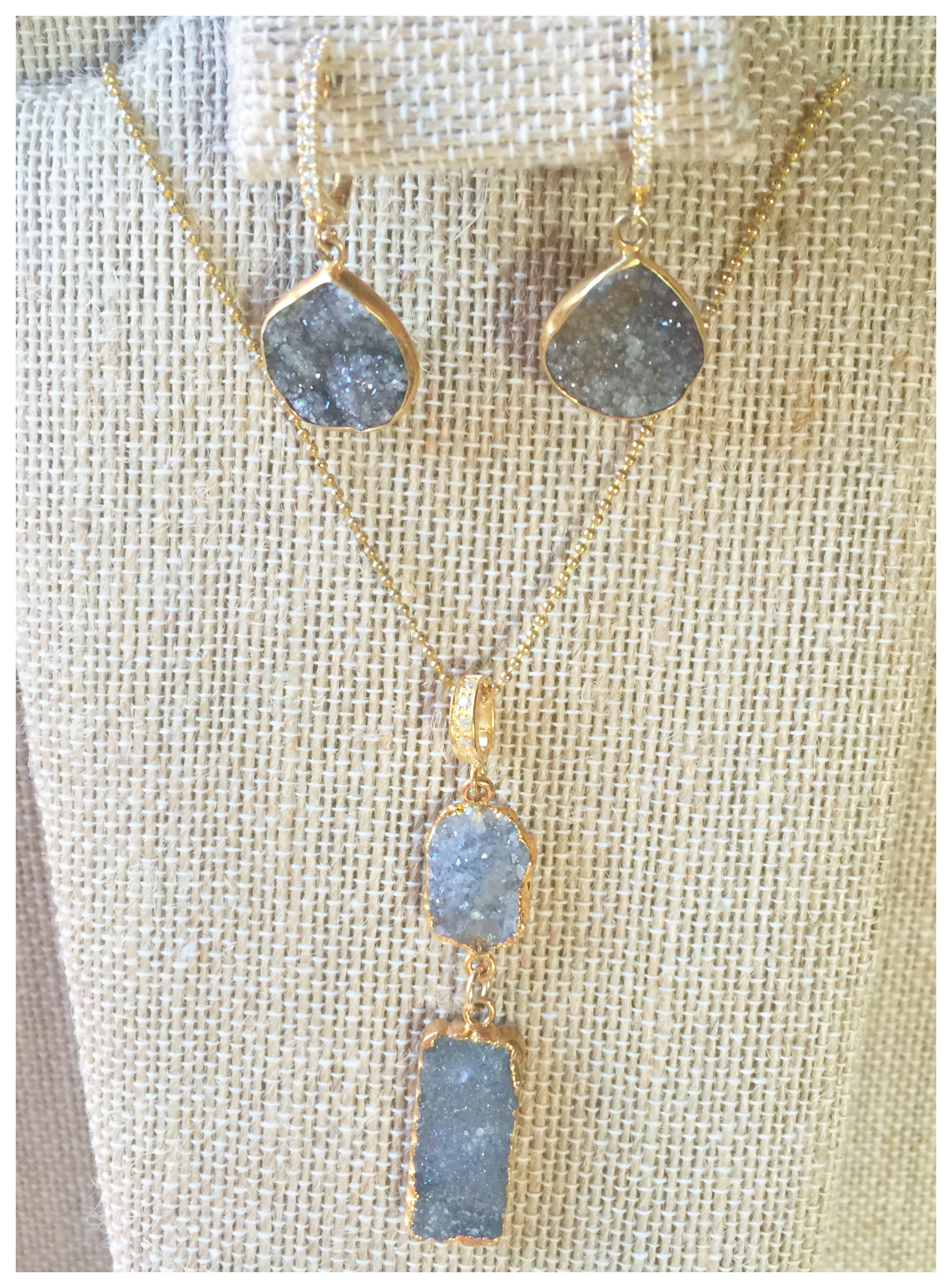 Set of alm signature druzy pear ear rings with druzy pendant