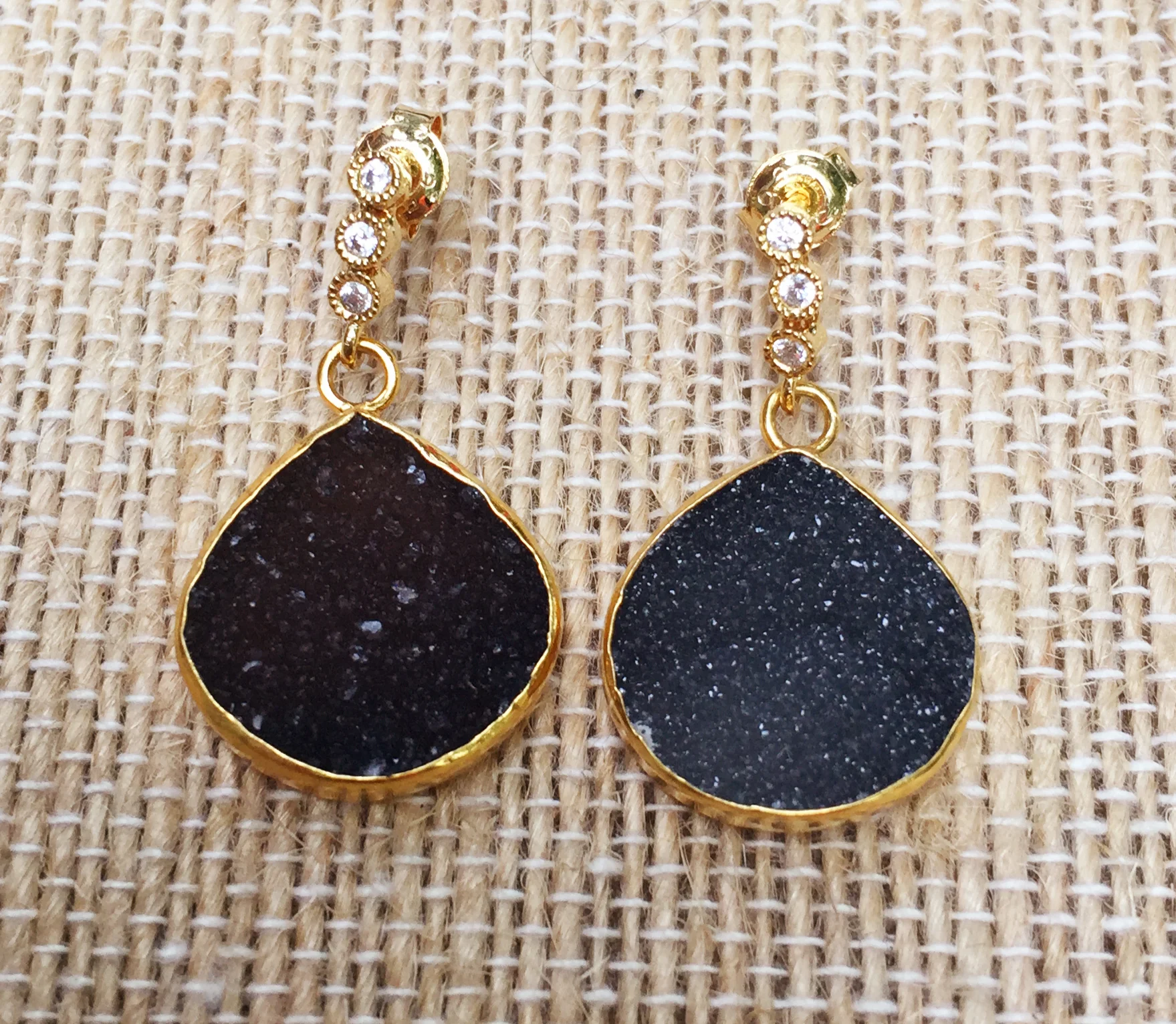 Rectangle Druzy ear ring