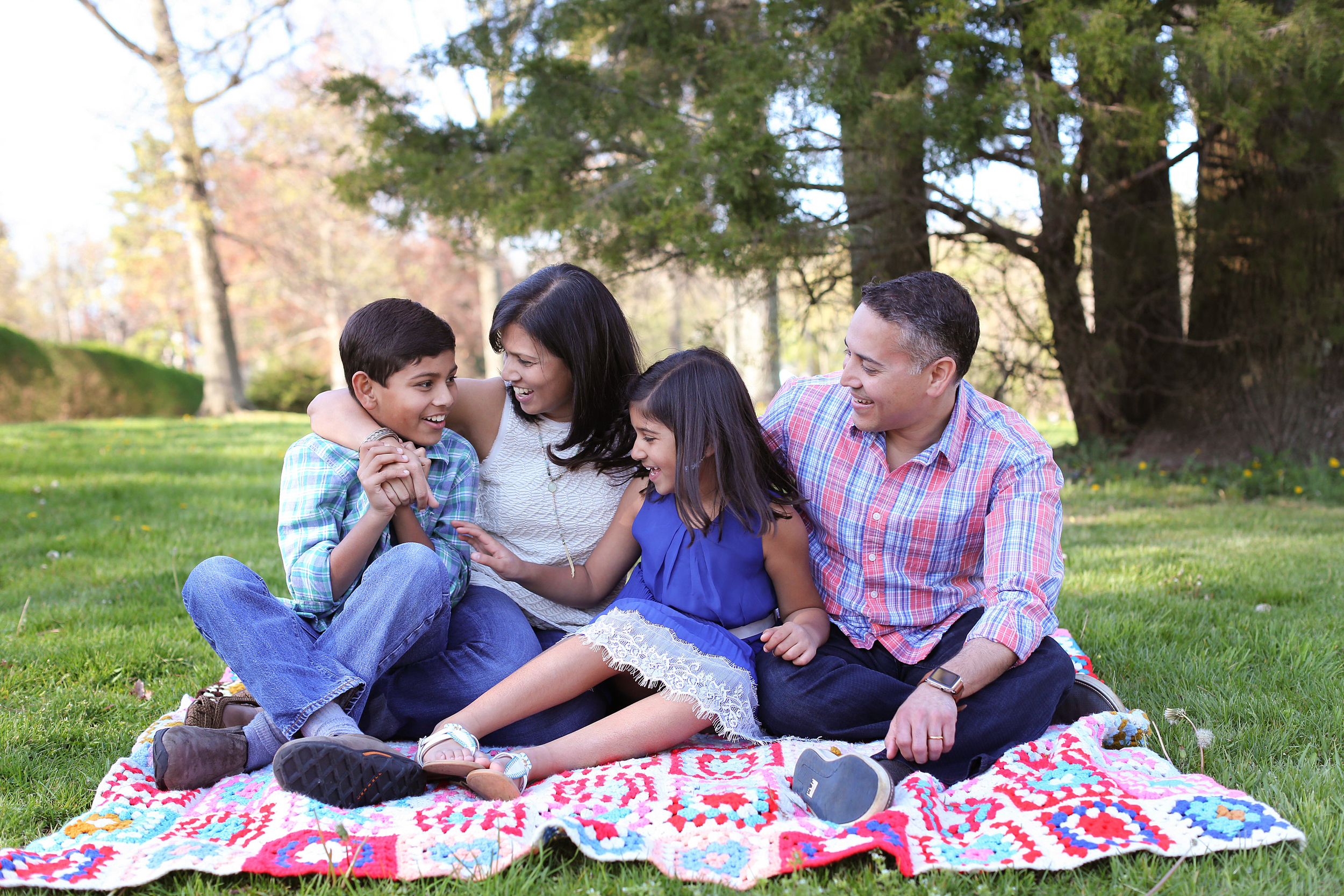 Shah Family captured in a mikifoto mini session