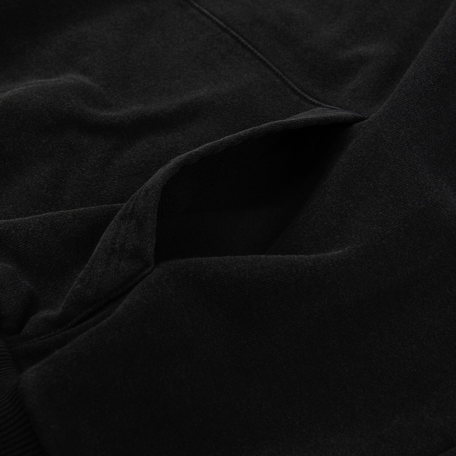 D579FA2D-AD32-4BC8-A36F-FDCA667ADBA2