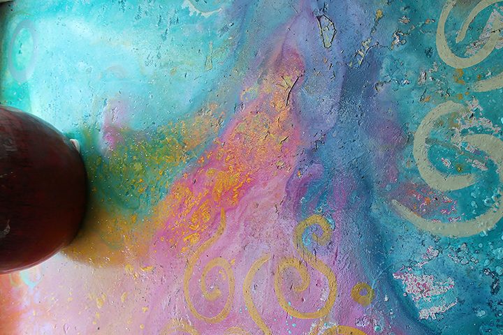 Floor detail.