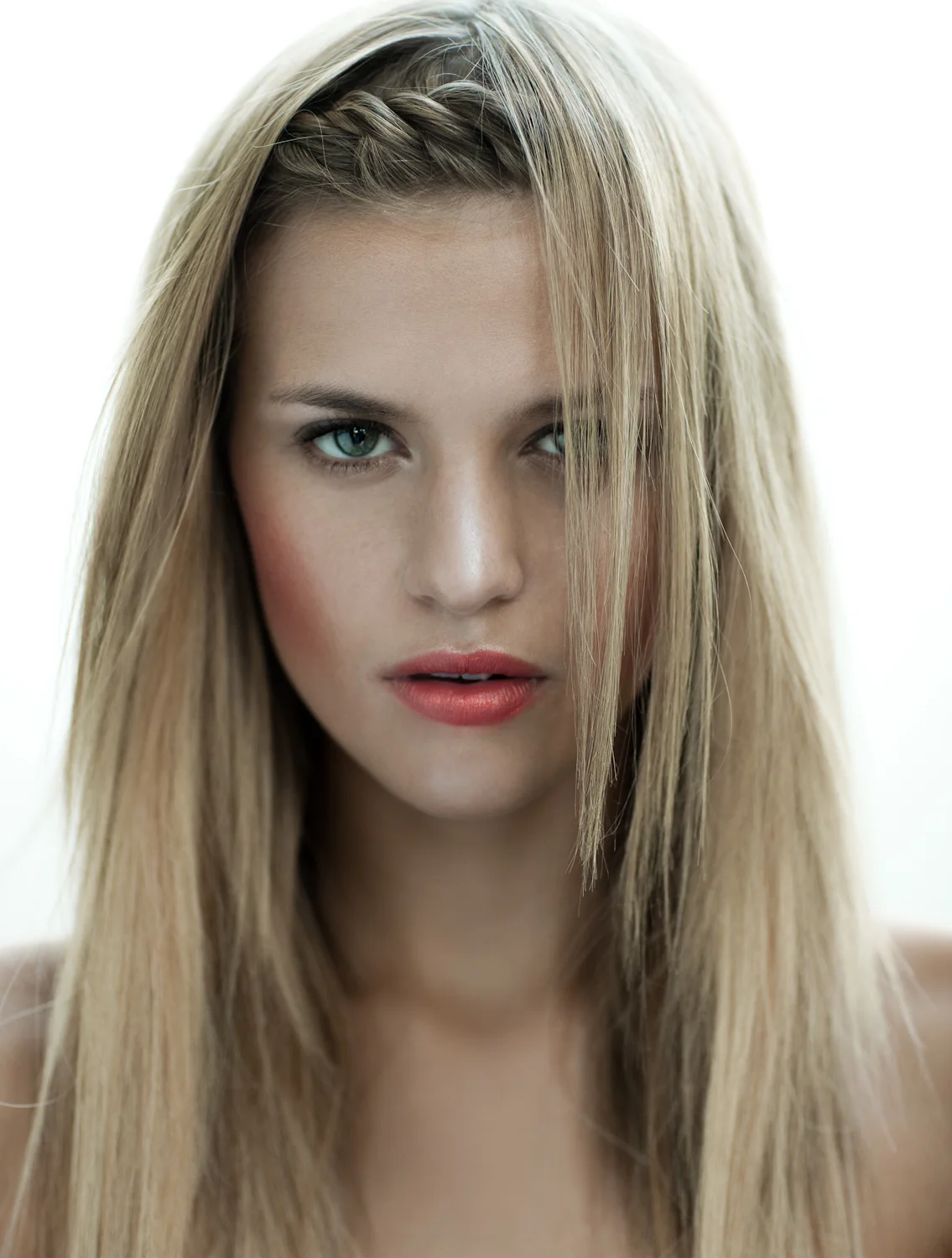 26_WhiteSilk-004-Edit-Edit.jpg