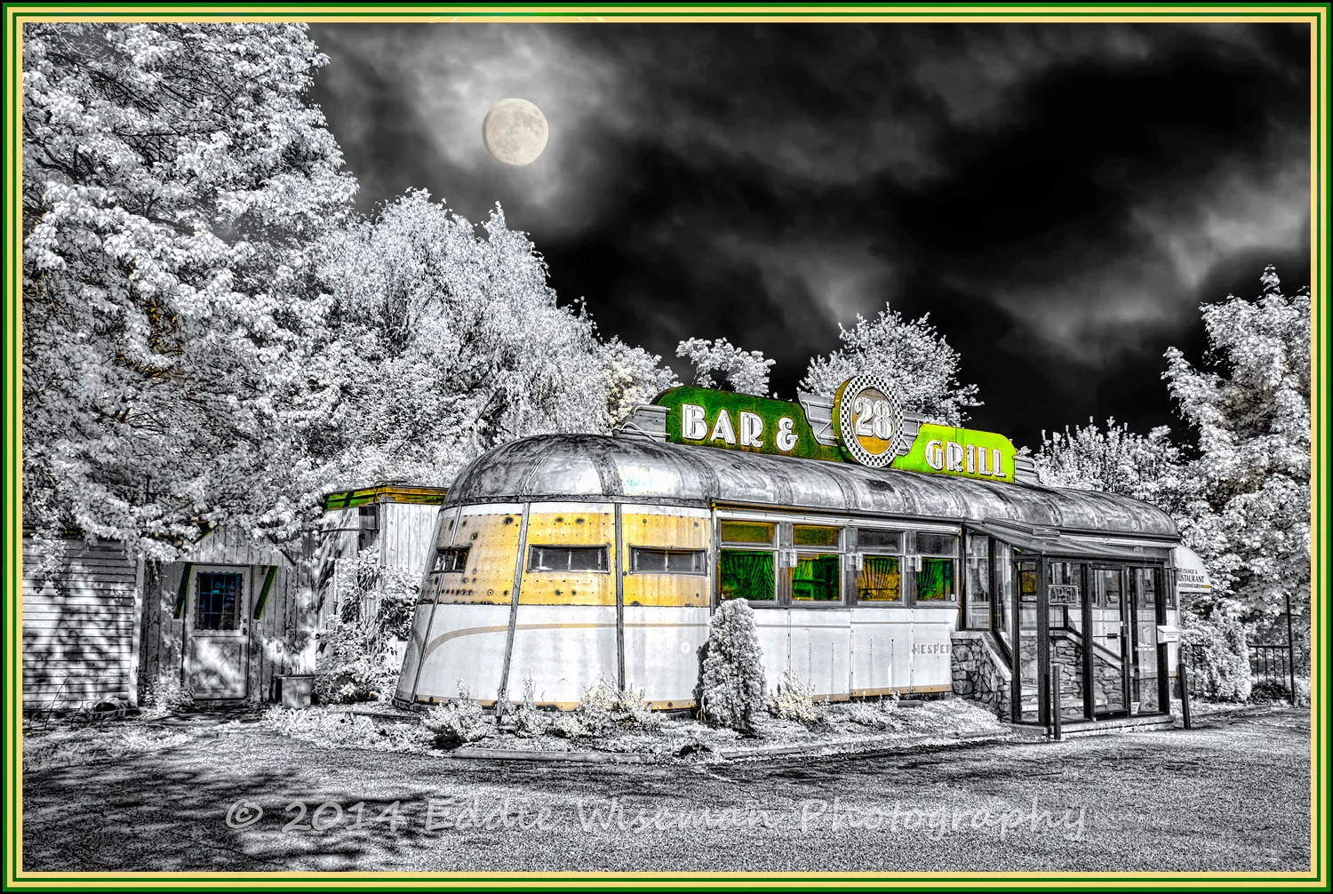 Moon-Light Diner, Salem NH (color infrared)